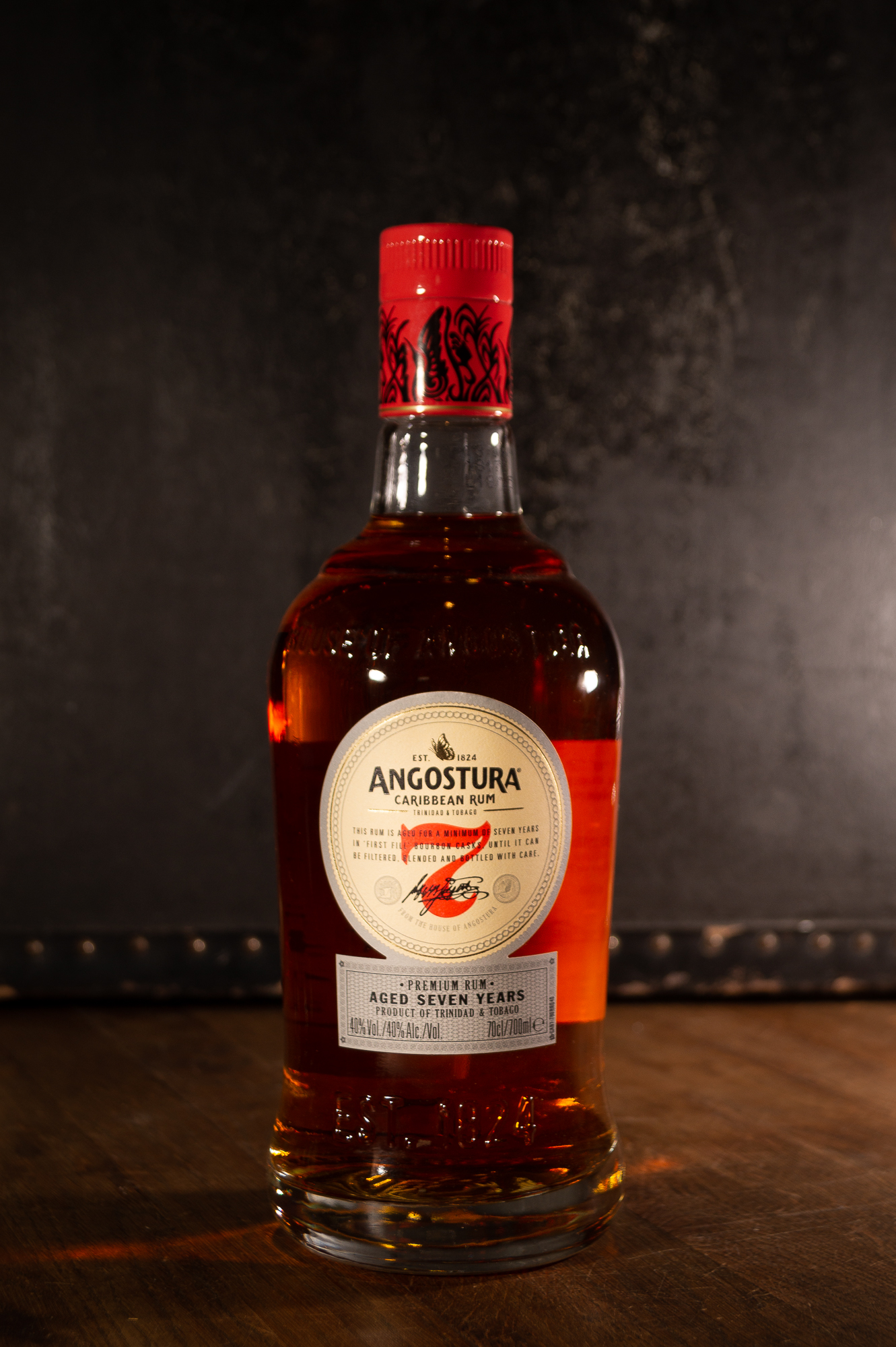 Angostura Trinidad & Tobago Dark Rum 7 Jahre 